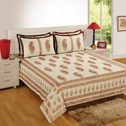Buy attractive home furnishing products online to enrich your home 